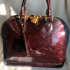 ❌SOLD on TRR❌Authentic Louis Vuitton Alma PM